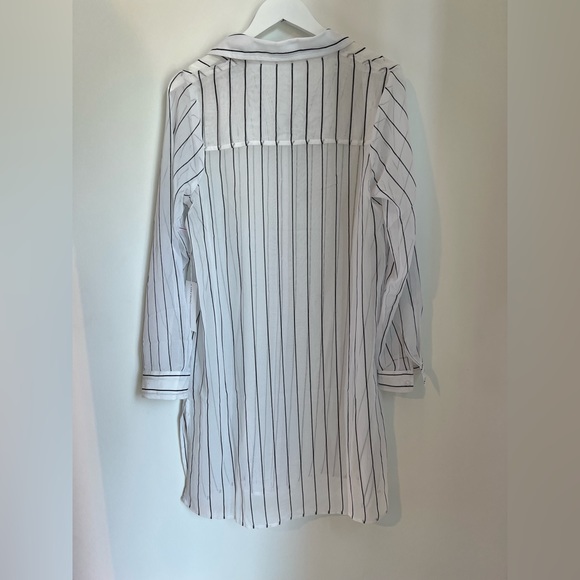NWT Live 4 Truth sheer stripe button up tunic sz M - Picture 3 of 6